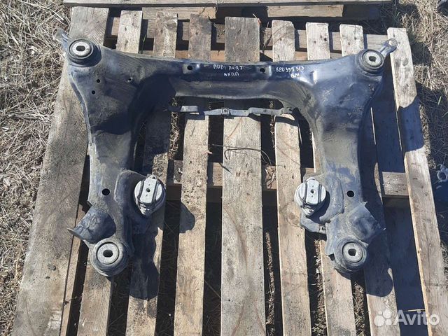 Подрамник Audi A4 B7 8E0399313BM
