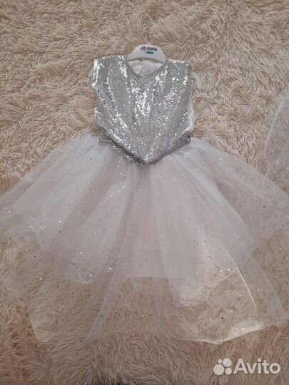Детское нарядное платье 104 110