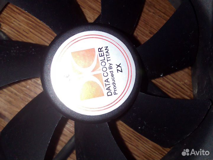 Компьютерный вентилятор