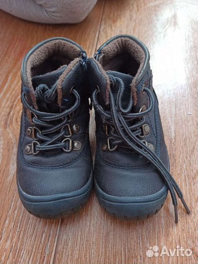 Ботинки детские 25 размер