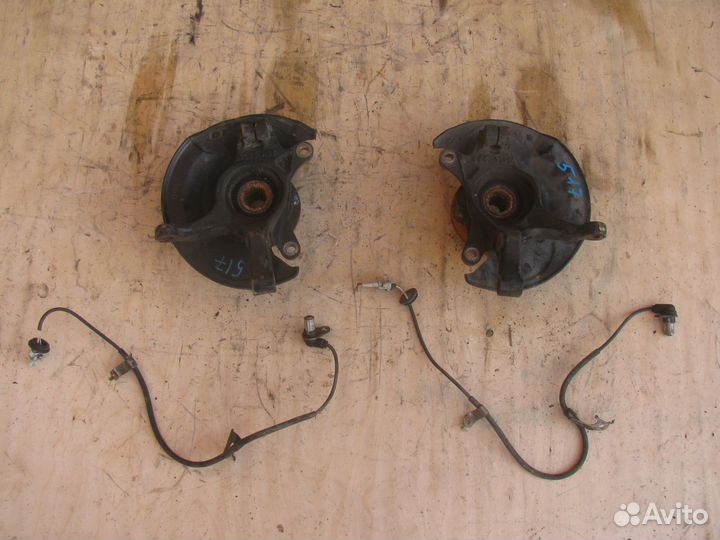 Ступица поворотный кулак датчик abs Suzuki Liana