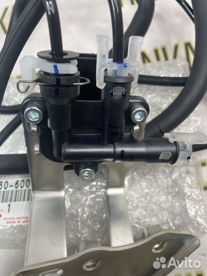 Клапан пневмотической подвески prado / GX460