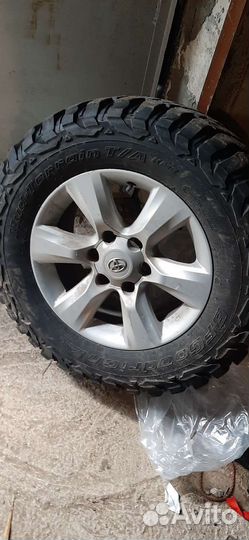 Bfgoodrich Mud-Terrain T/A KM3 265/65 R17 117H