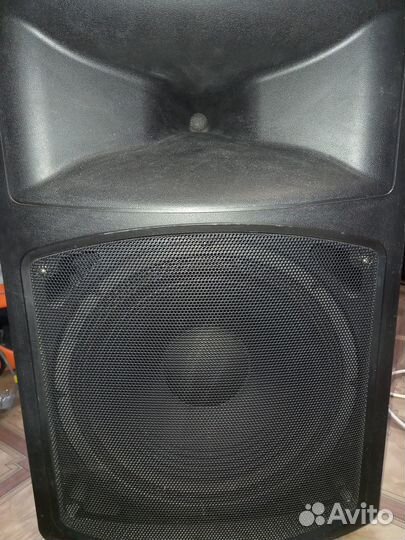 Колонка акустическая напольная