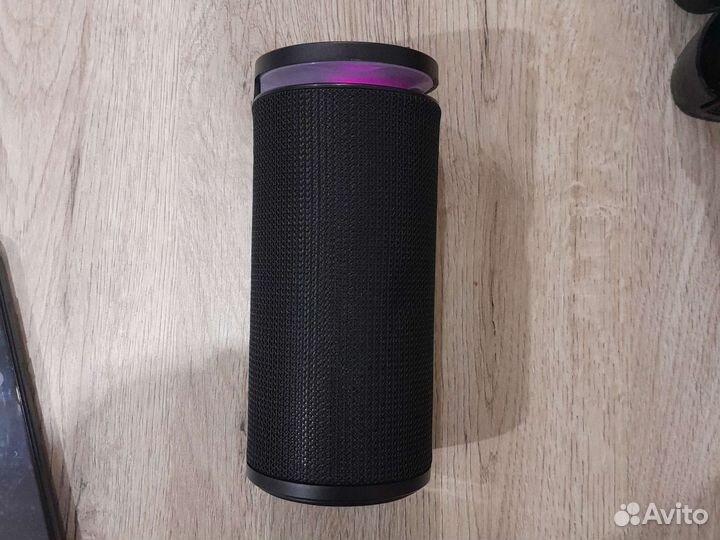 Портативная колонка