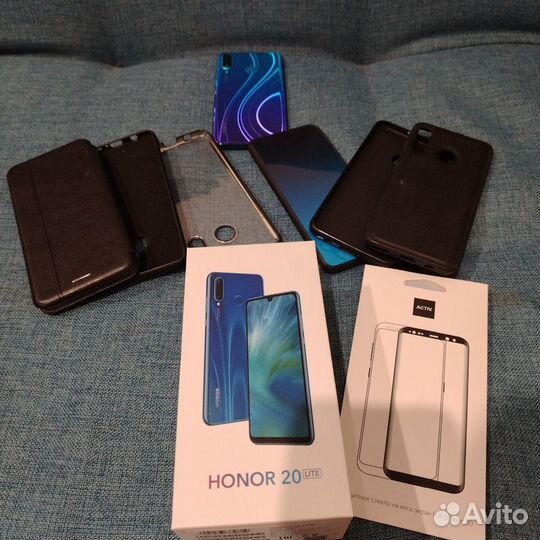 HONOR 20 Lite (RU), 4/128 ГБ