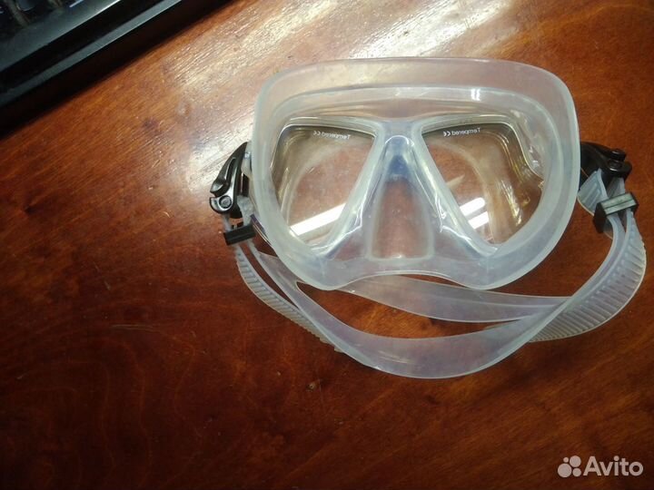 Очки для плаванья и ныряния с защитой носа