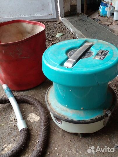 Топор старинный