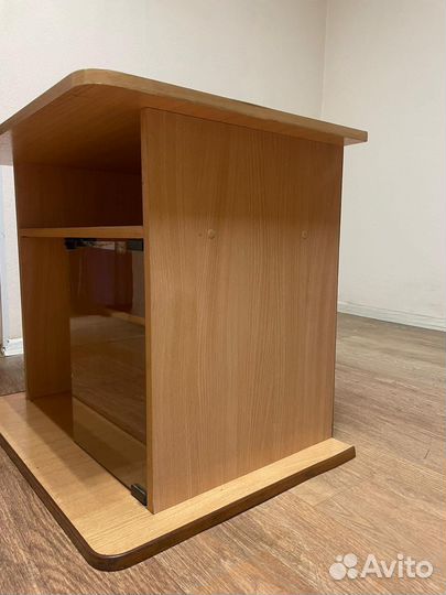 Тумба под телевизор