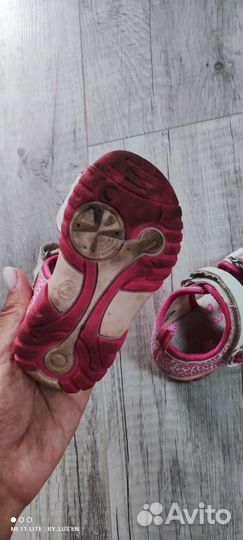 Босоножки для девочки