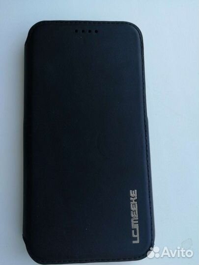 Чехлы iPhone XR