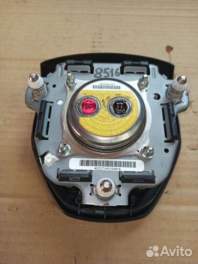 Подушка безопасности водителя Toyota Corolla