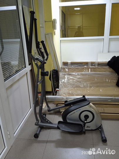 Эллиптический тренажер