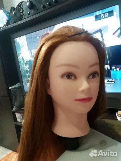 Манекен с натуральными волосами