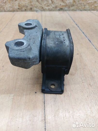 Подушка двигателя Opel Astra G Z16SE