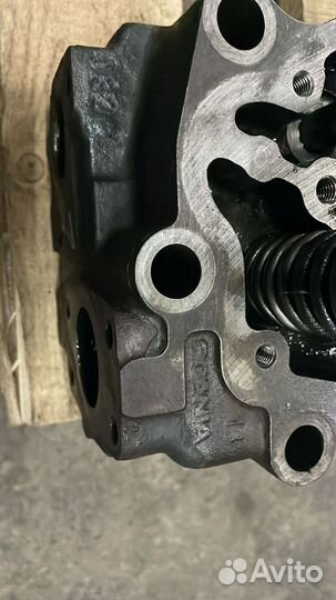 Головка двигатель scania