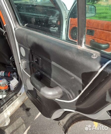 Самоклеящаяся кожа NR (кожзам) N31, 1.4х1.0м