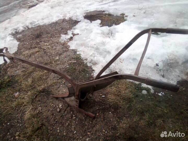 Плуг конский окучник конский