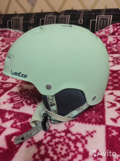 Горнолыжный шлем