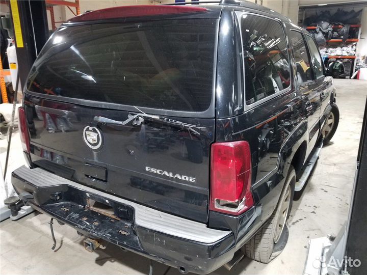 Разбор на запчасти Cadillac Escalade 2 2000-2006