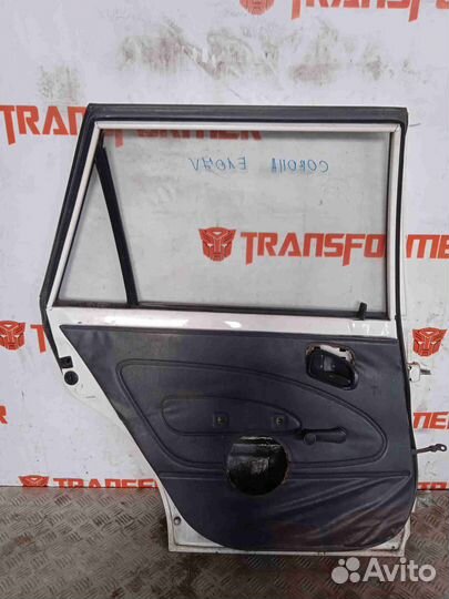 Стекло двери заднее левое Тойота Королла EE107V