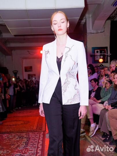 Женский дизайнерский жакет