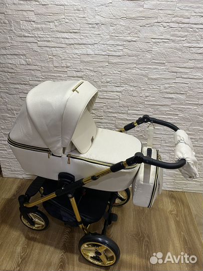 Коляска 2 в 1 Adamex Reggio Special Edition