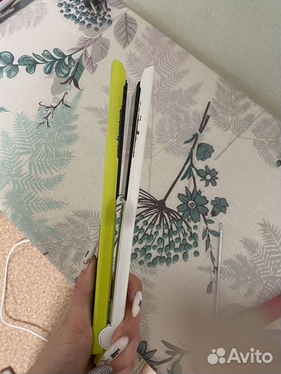 Выпрямитель для волос профессиональный