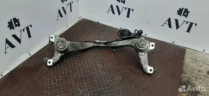 Балка двигателя Volkswagen Touareg crca