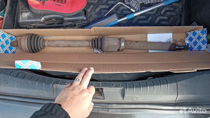 Продам привод на Ford focus 2(рест)