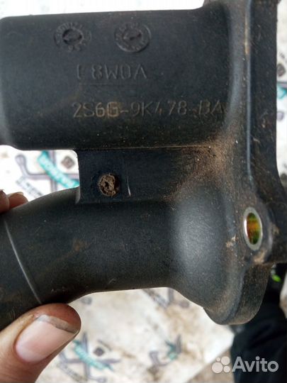 Крышка термостата Ford Fusion (2002-2012)