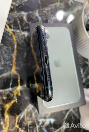 iPhone 11 Pro Max, 64 ГБ