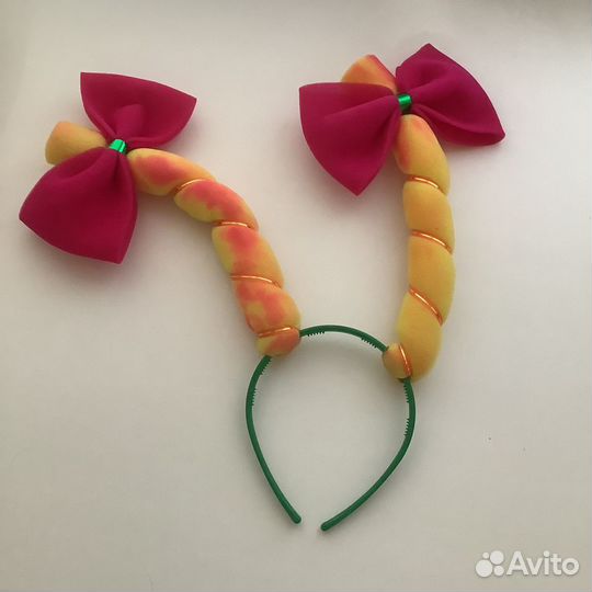 Ободок с косичками