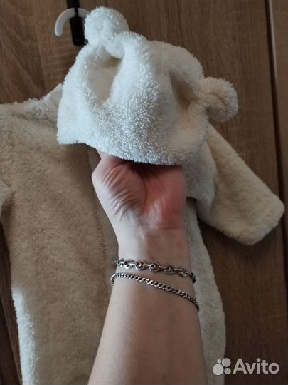 Комбинезон и шапочка