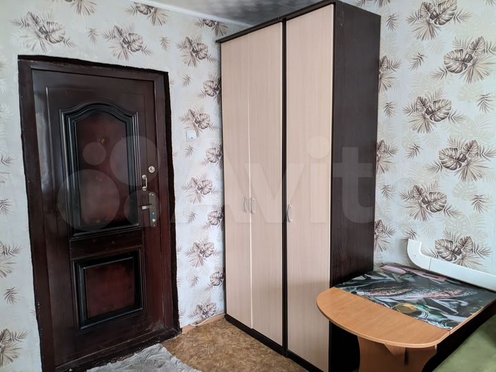 Комната 13,7 м² в 4-к., 3/5 эт.