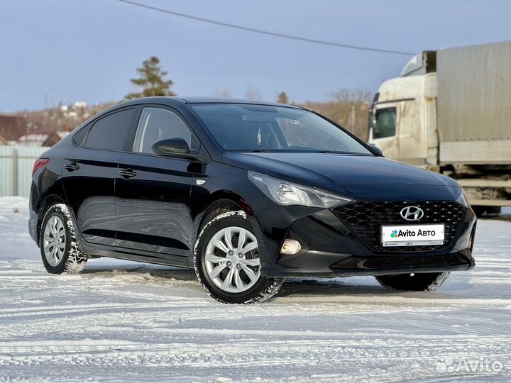 Hyundai Solaris 1.6 AT, 2021, 90 000 км