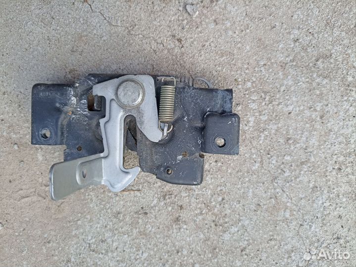 Телевизор, усилитель бампера, замок, мазда 6gh