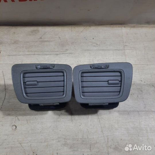 Дефлектор воздушный Chevrolet Cobalt 2013