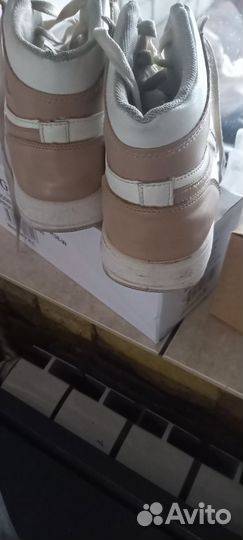 Кроссовки очень удобные