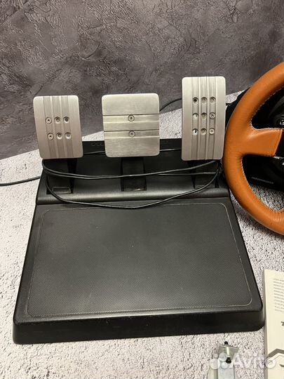 Игровой руль logitech driving force gt