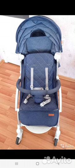 Прогулочная коляска yoya