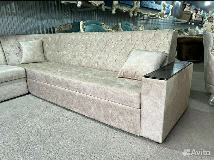 Угловой диван