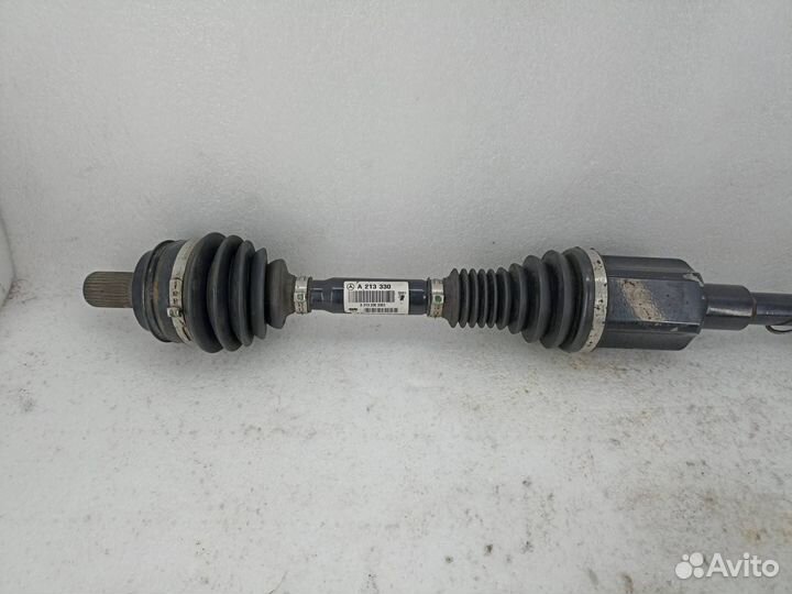 Полуось передняя левая Mercedes-Benz E-Класс