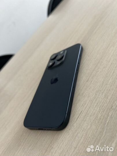 iPhone 15 Pro, 128 ГБ