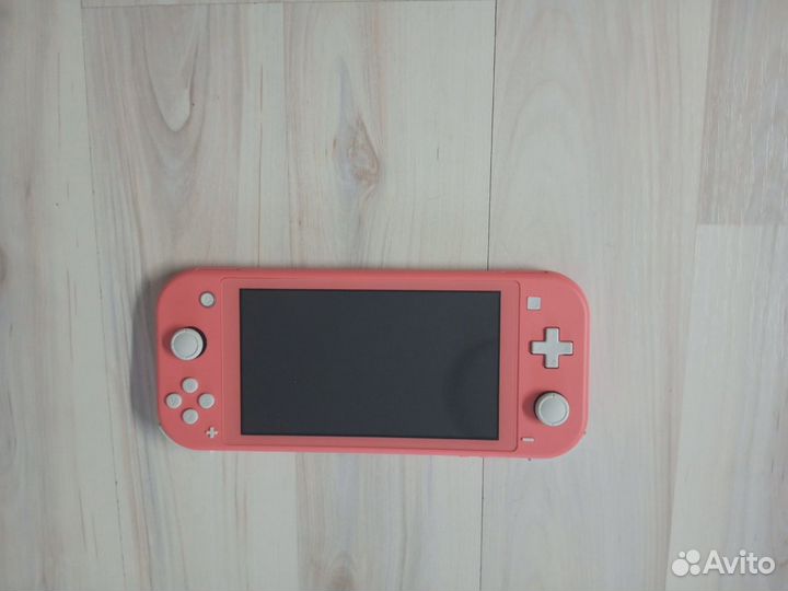 Продам Nintendo Switch Lite