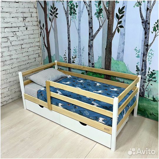 Детская кровать с ящиками