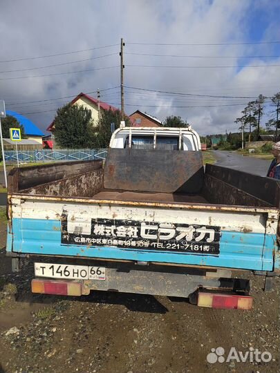 Mitsubishi Fuso Canter, 1998