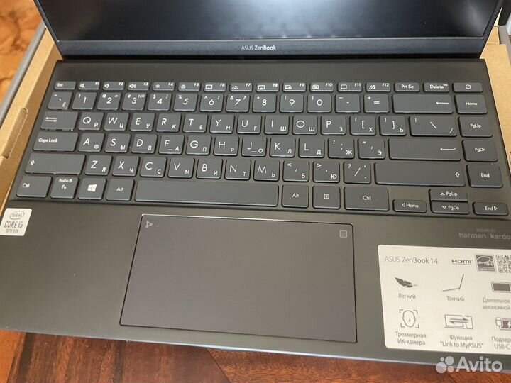 Asus zenbook UX425J