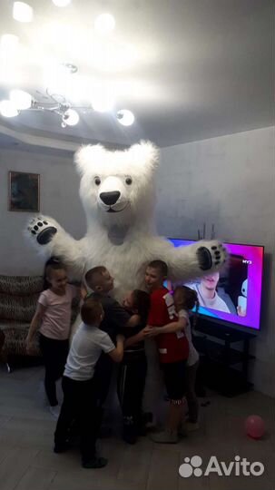 Белый мишка поздравление