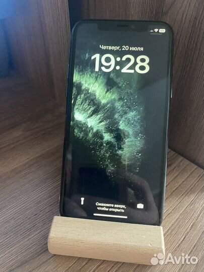 Телефон iPhone 11 pro 64gb